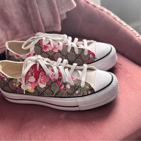 Floral Canvas Sneakers with White Accents - Picture 3 of 8